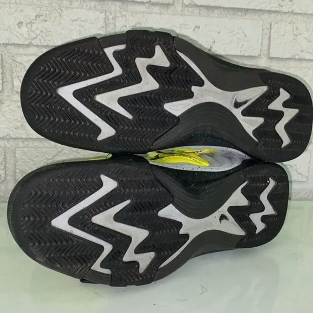 Nike ‘LUNAR RAID’ Volt Men Sneakers Size 10
